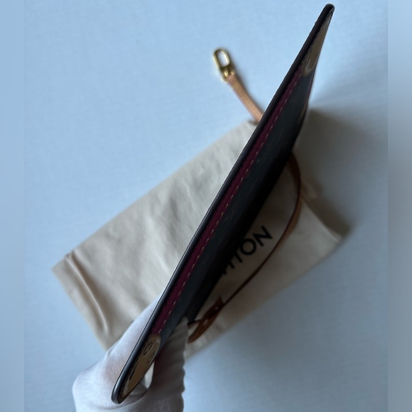 Louis Vuitton Pochette Monogram Tromp L'oeil Screen LIMITED EDITION SUMMER TRUNK - Picture 7 of 14